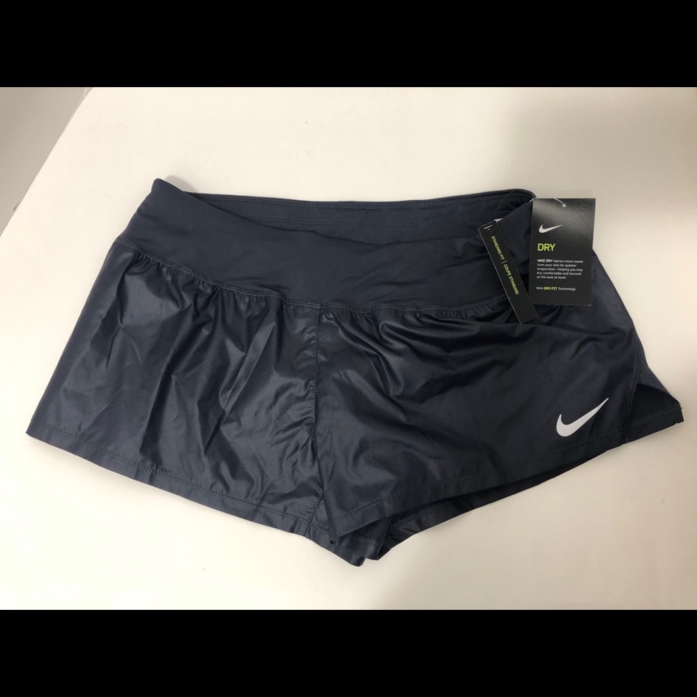 Nike women’s Runing shorts size L blue